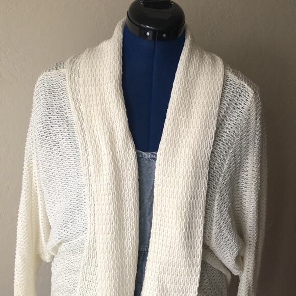 Urban Outfitters Ecote Cream Open Front Bat Sleeves Light Cardigan - Picture 1 of 7